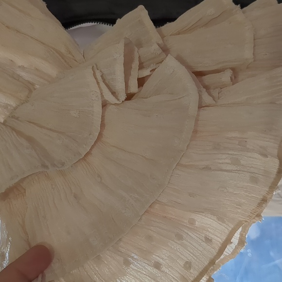 🌹3/15🌹BY TOGETHER Light Pale Pink Blush Frilly Off the Shoulder Flowy Top - Picture 3 of 6